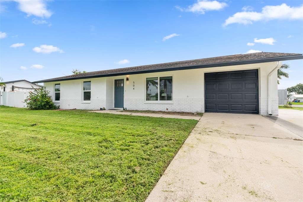 В аренду: $2,800 (3 спален, 2 ванн, 1056 Квадратных фут)