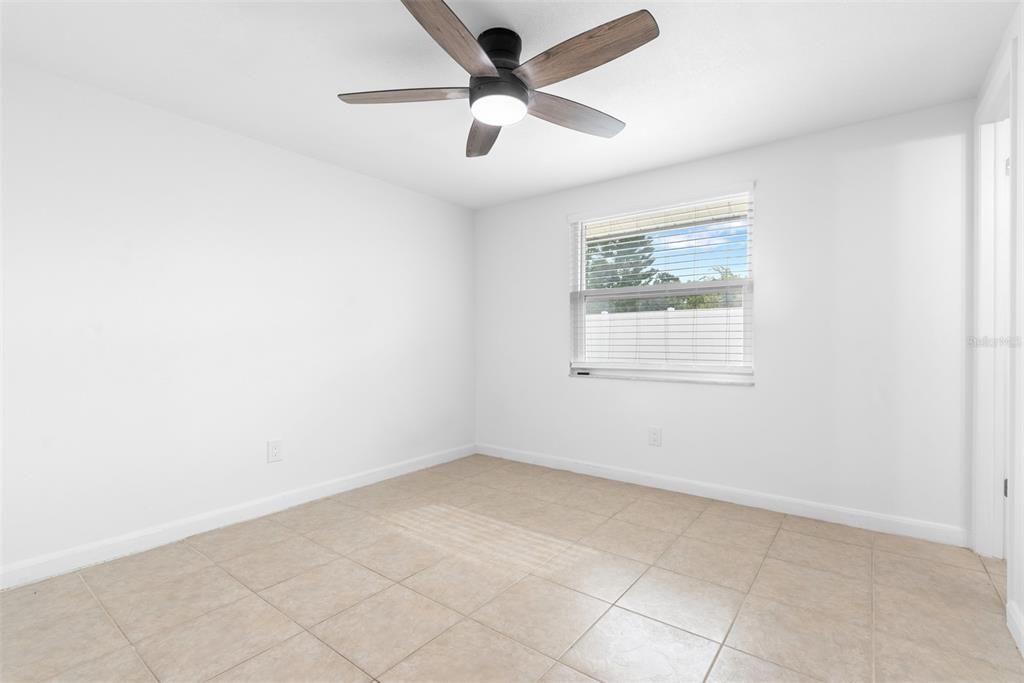 В аренду: $2,800 (3 спален, 2 ванн, 1056 Квадратных фут)