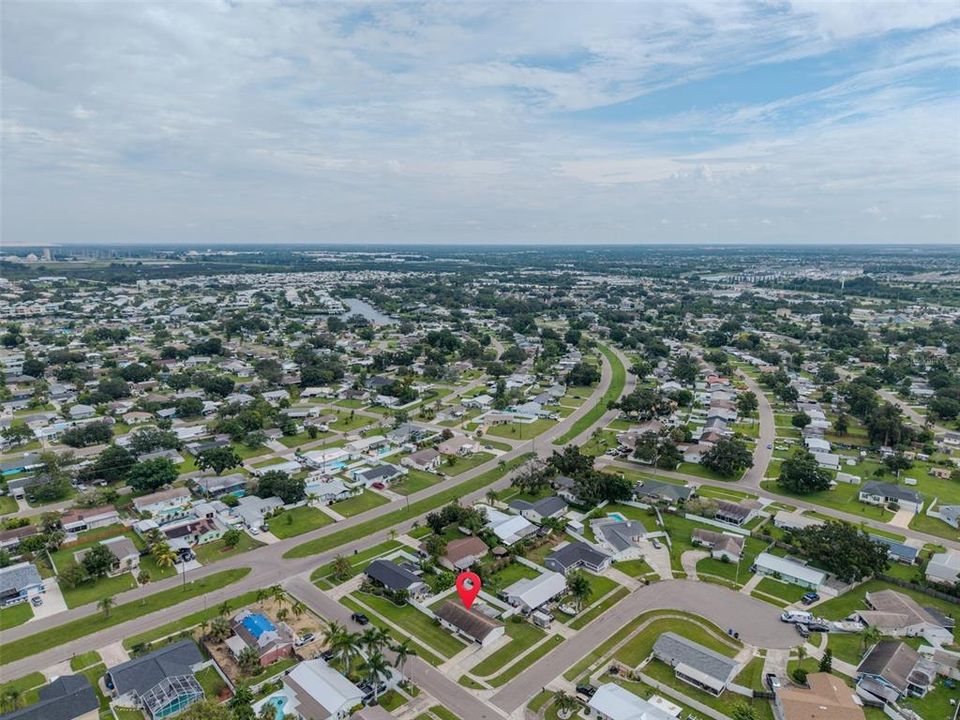 В аренду: $2,800 (3 спален, 2 ванн, 1056 Квадратных фут)