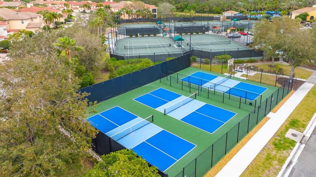 En Venta: $399,900 (2 camas, 2 baños, 1249 Pies cuadrados)