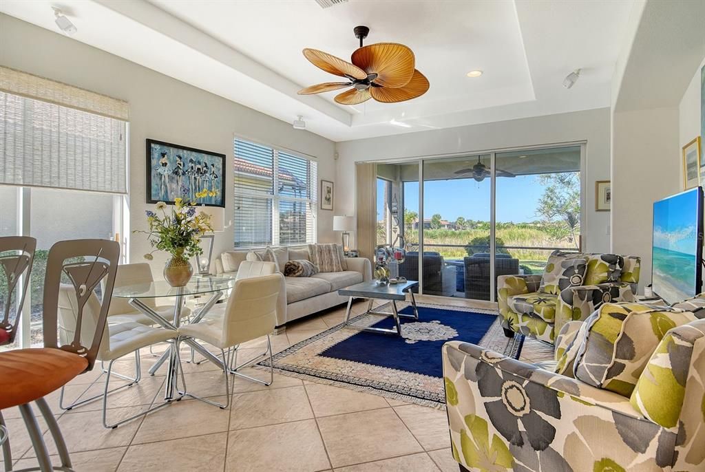 En Venta: $399,900 (2 camas, 2 baños, 1249 Pies cuadrados)