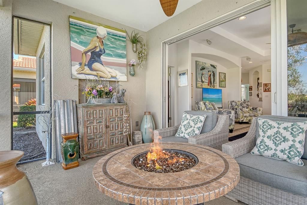 En Venta: $399,900 (2 camas, 2 baños, 1249 Pies cuadrados)