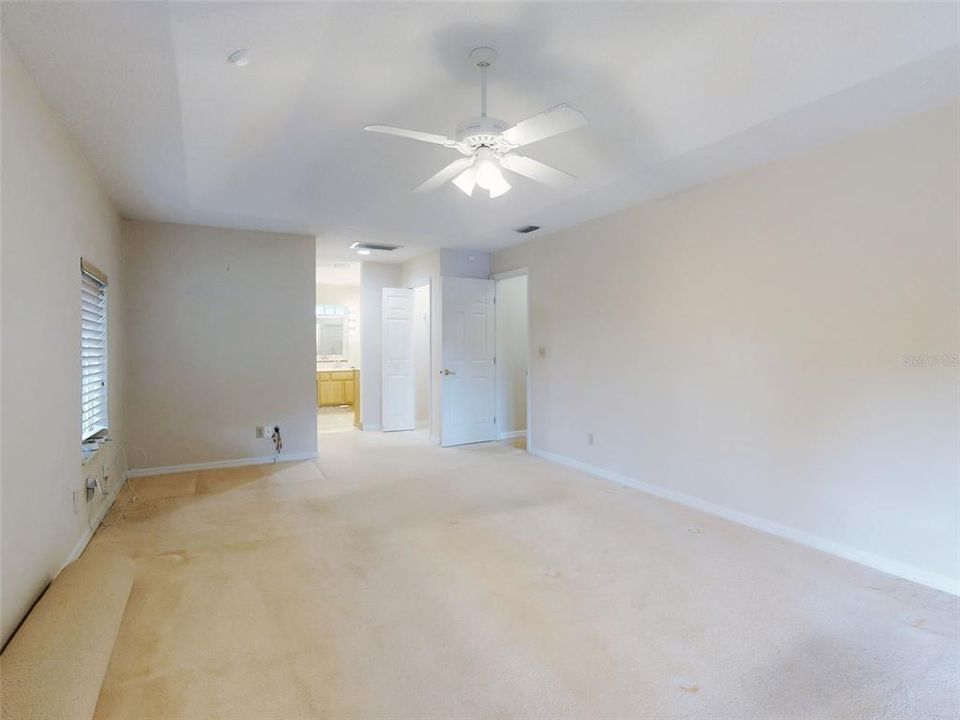 En Venta: $824,999 (3 camas, 2 baños, 2993 Pies cuadrados)