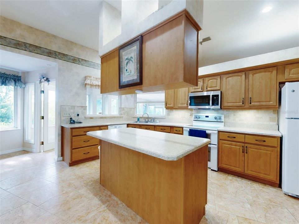 En Venta: $824,999 (3 camas, 2 baños, 2993 Pies cuadrados)