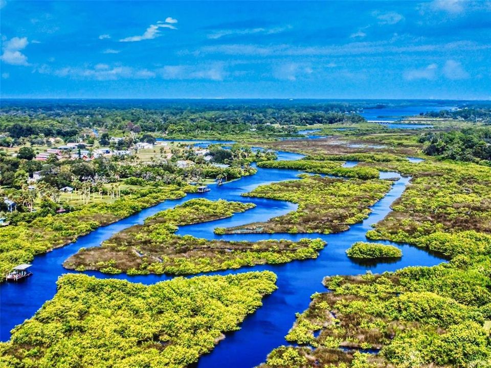 En Venta: $824,999 (3 camas, 2 baños, 2993 Pies cuadrados)