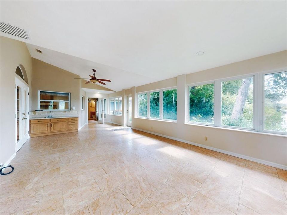 En Venta: $824,999 (3 camas, 2 baños, 2993 Pies cuadrados)