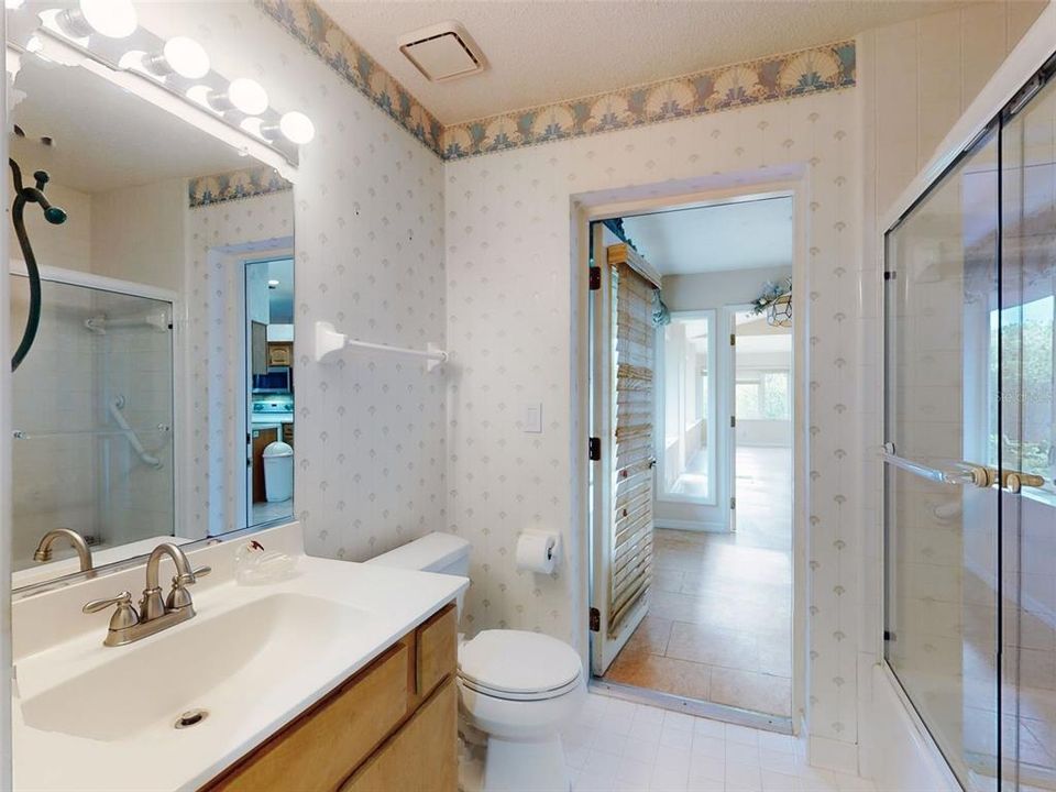 En Venta: $824,999 (3 camas, 2 baños, 2993 Pies cuadrados)