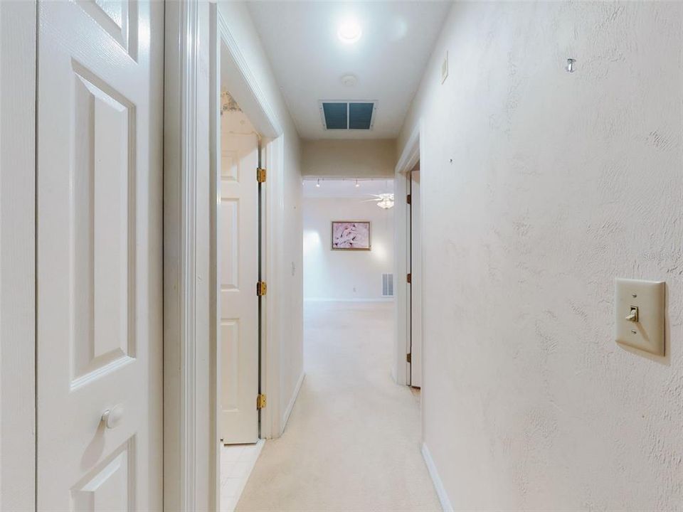 En Venta: $824,999 (3 camas, 2 baños, 2993 Pies cuadrados)