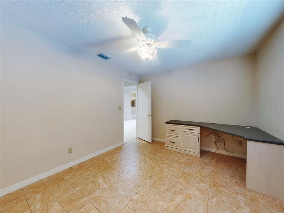 En Venta: $824,999 (3 camas, 2 baños, 2993 Pies cuadrados)