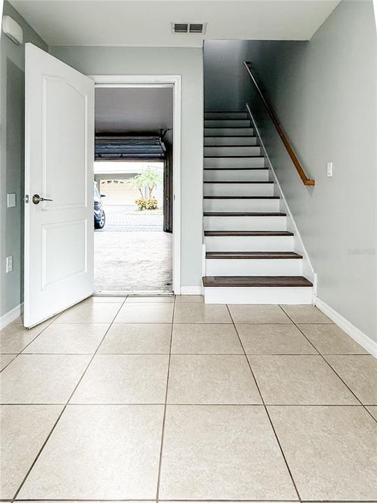 For Rent: $2,595 (4 beds, 3 baths, 2400 Square Feet)