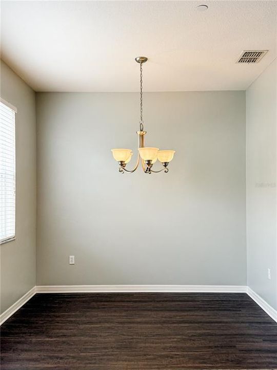 For Rent: $2,595 (4 beds, 3 baths, 2400 Square Feet)