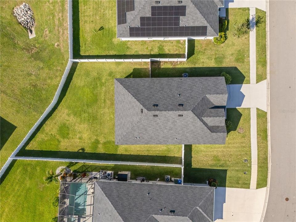 Под контрактом: $339,900 (4 спален, 2 ванн, 2020 Квадратных фут)