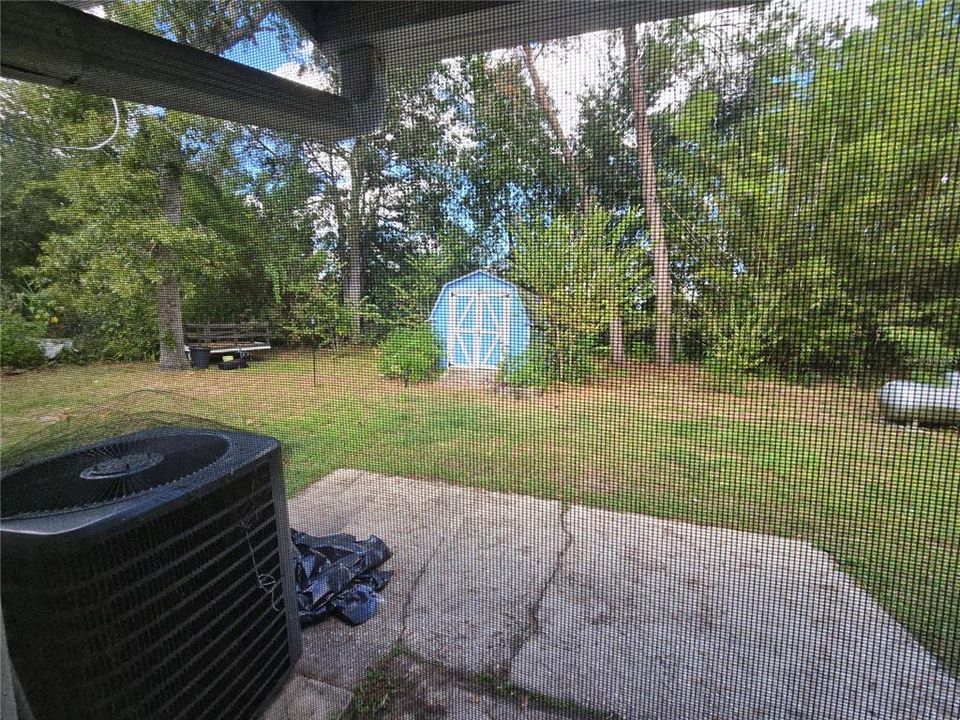 Active With Contract: $151,000 (2 beds, 1 baths, 1096 Square Feet)