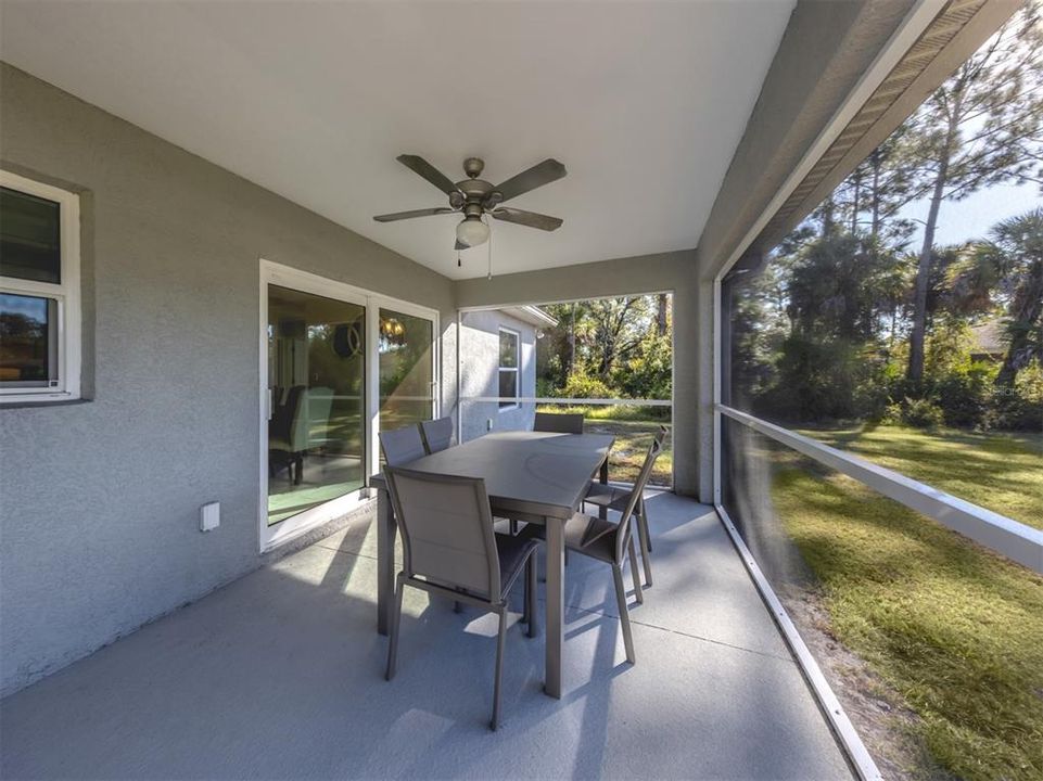 На продажу: $338,750 (3 спален, 2 ванн, 1436 Квадратных фут)