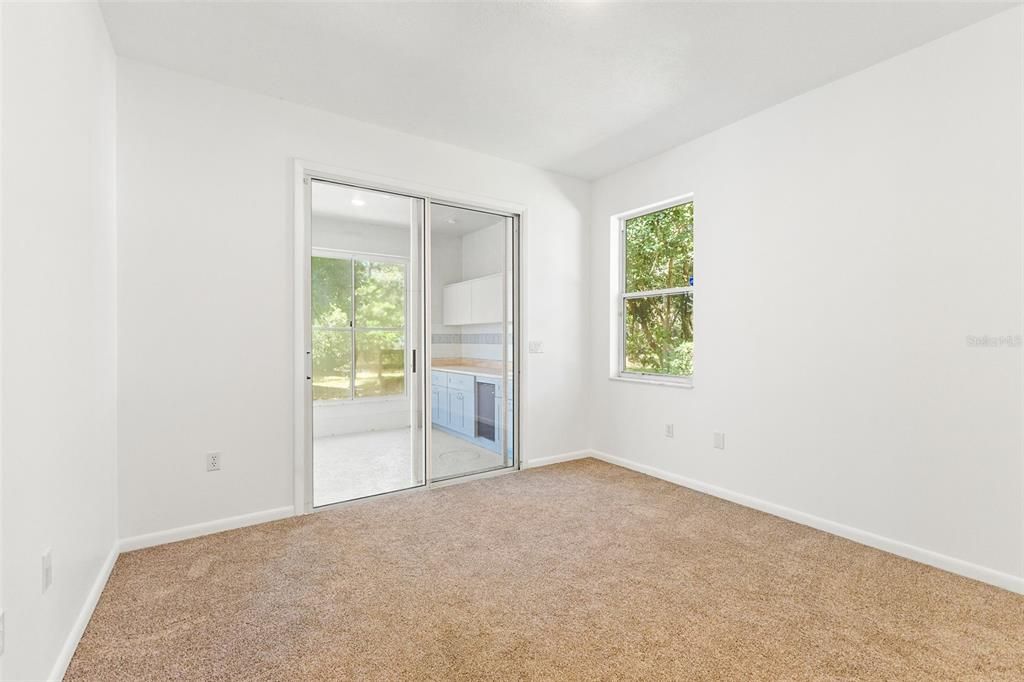 待售: $468,000 (3 贝兹, 2 浴室, 2007 平方英尺)