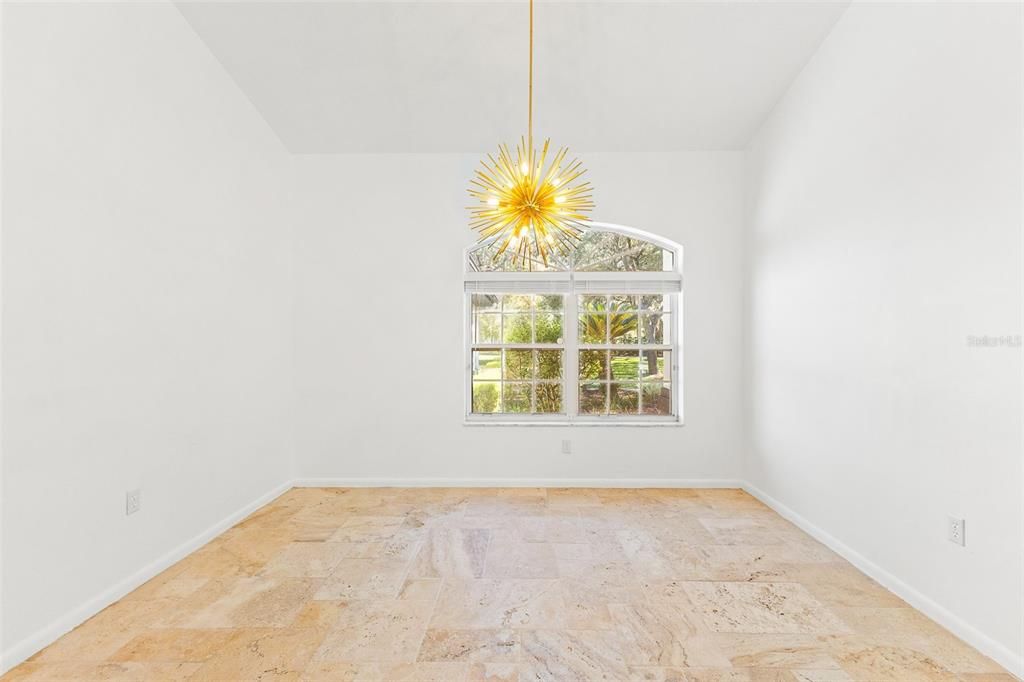 待售: $468,000 (3 贝兹, 2 浴室, 2007 平方英尺)