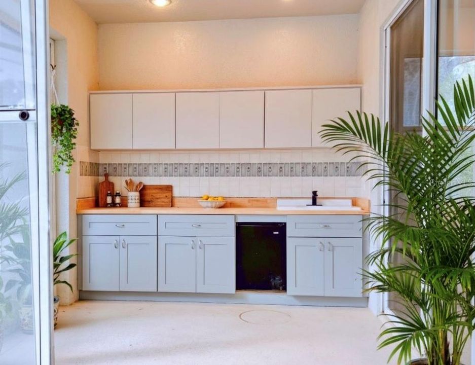 待售: $468,000 (3 贝兹, 2 浴室, 2007 平方英尺)