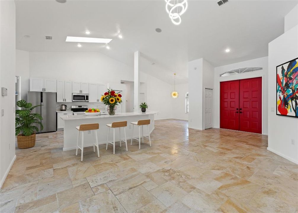 待售: $468,000 (3 贝兹, 2 浴室, 2007 平方英尺)