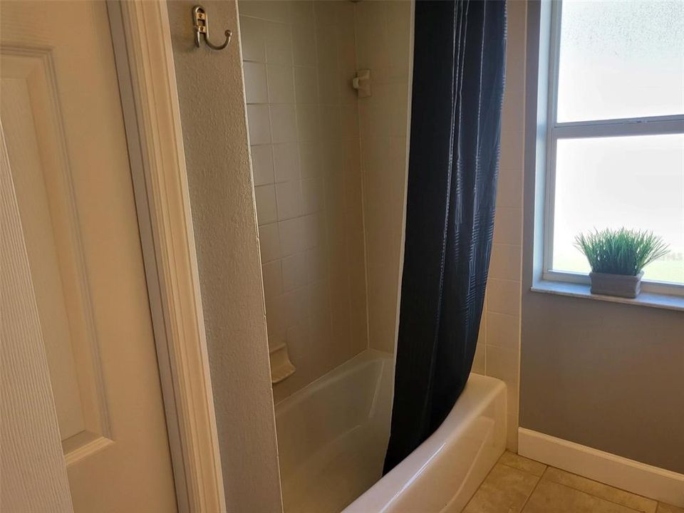 待售: $449,000 (3 贝兹, 2 浴室, 1913 平方英尺)