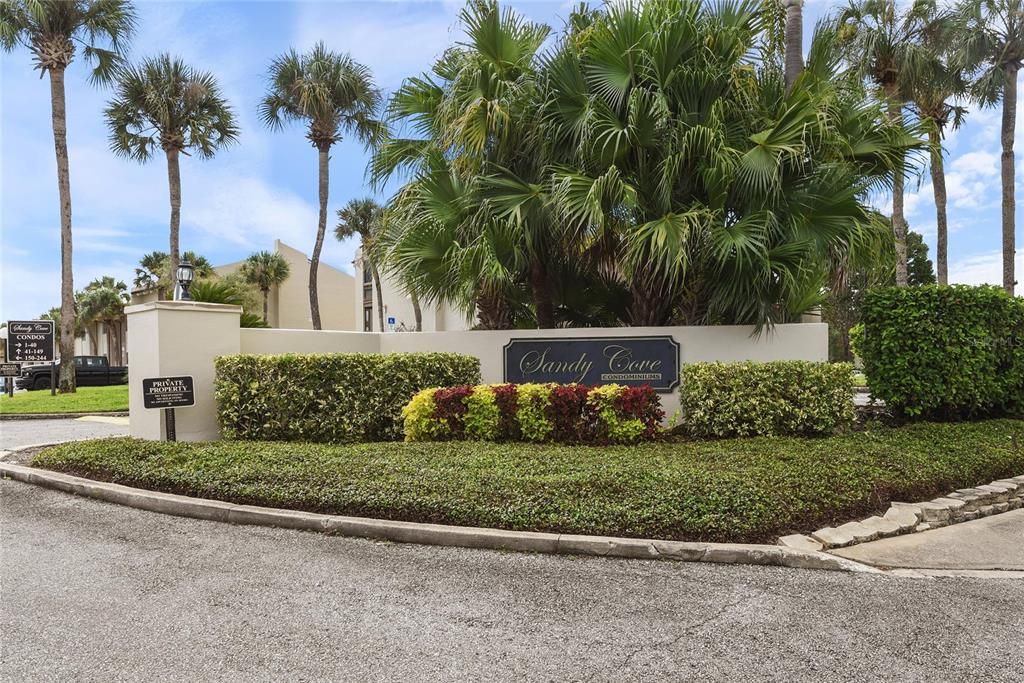 待售: $119,000 (1 贝兹, 1 浴室, 581 平方英尺)