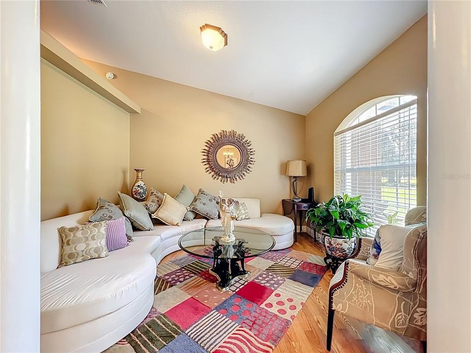 待售: $3,500,000 (4 贝兹, 3 浴室, 3305 平方英尺)