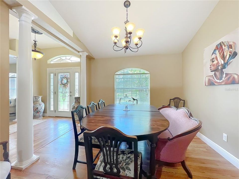 待售: $3,500,000 (4 贝兹, 3 浴室, 3305 平方英尺)