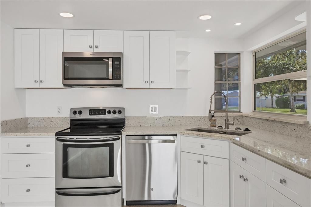 待售: $579,000 (3 贝兹, 2 浴室, 1816 平方英尺)