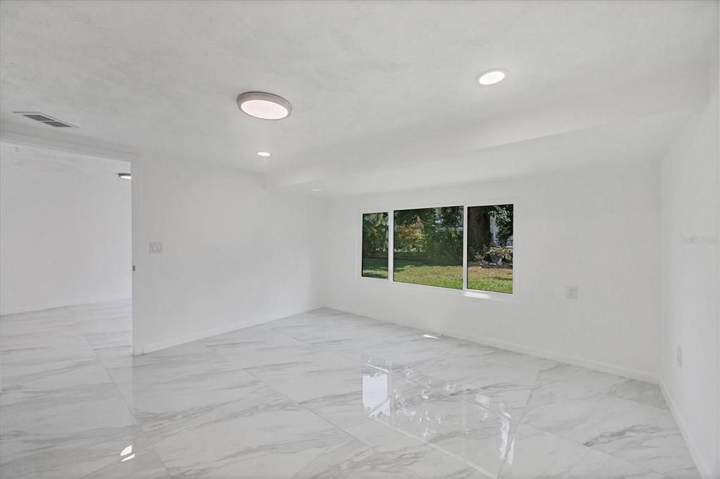 待售: $579,000 (3 贝兹, 2 浴室, 1816 平方英尺)