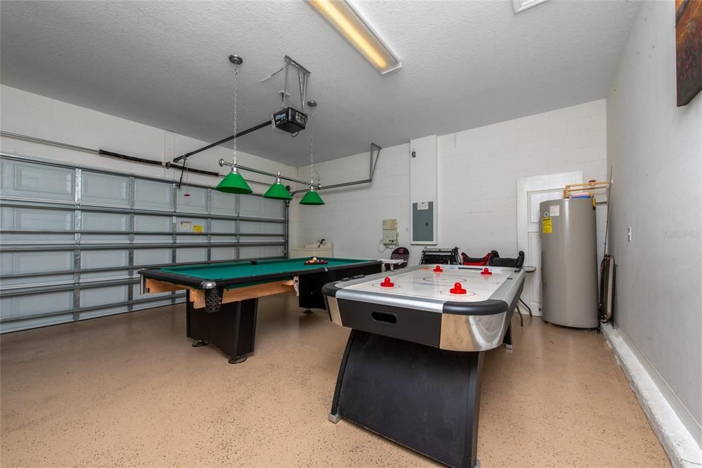 For Rent: $2,600 (4 beds, 3 baths, 1839 Square Feet)