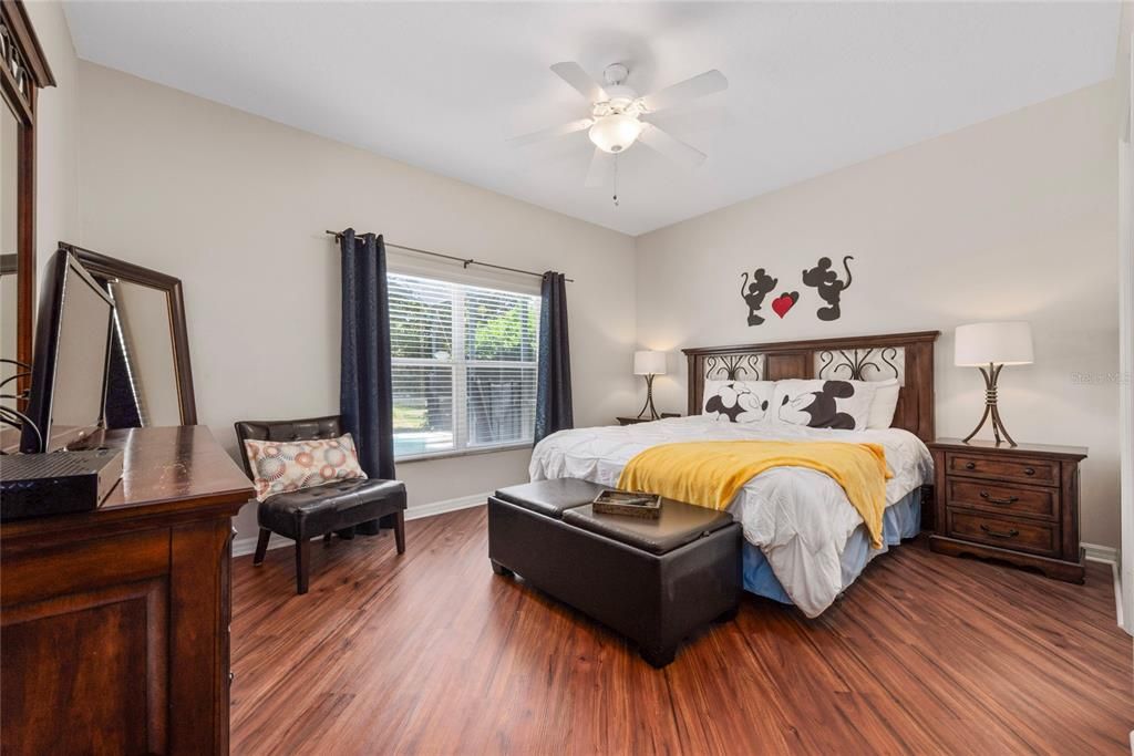 For Rent: $2,600 (4 beds, 3 baths, 1839 Square Feet)