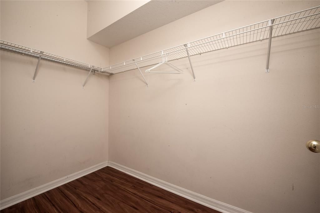 For Rent: $2,600 (4 beds, 3 baths, 1839 Square Feet)