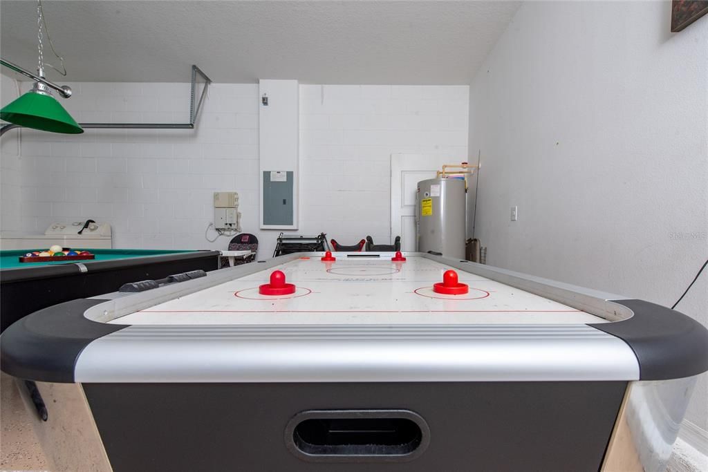 For Rent: $2,600 (4 beds, 3 baths, 1839 Square Feet)