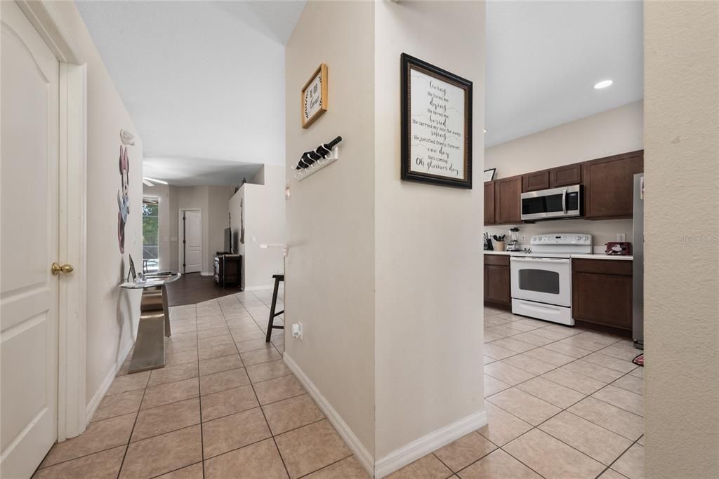 For Rent: $2,600 (4 beds, 3 baths, 1839 Square Feet)