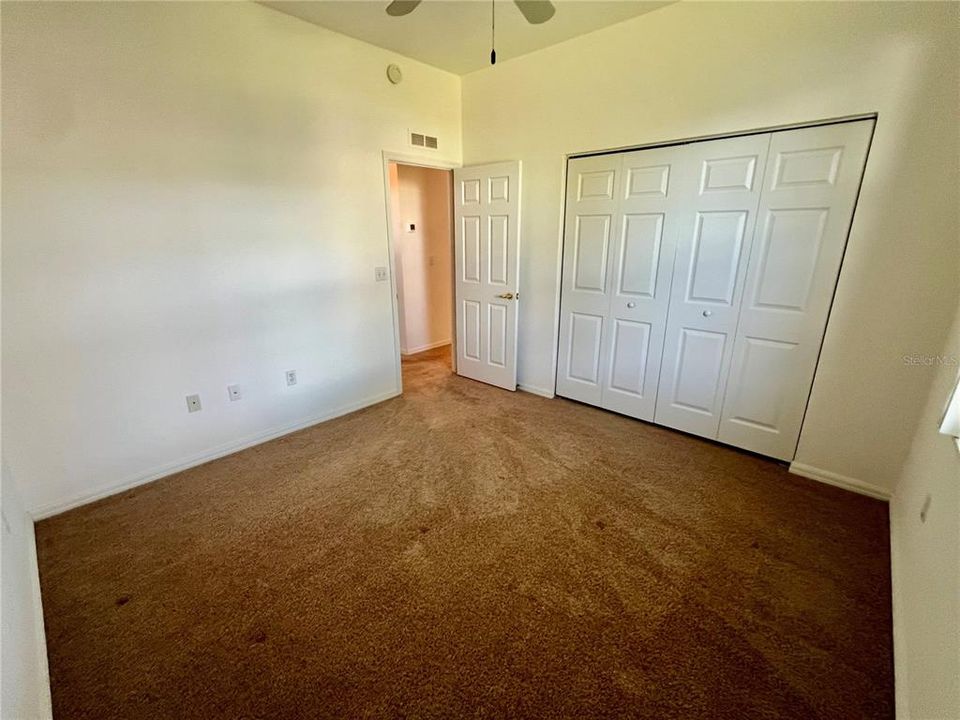 En Venta: $324,200 (3 camas, 2 baños, 2236 Pies cuadrados)