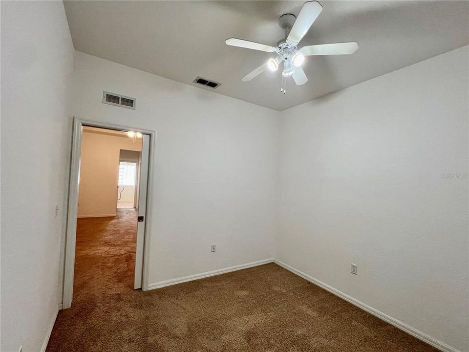 En Venta: $324,200 (3 camas, 2 baños, 2236 Pies cuadrados)