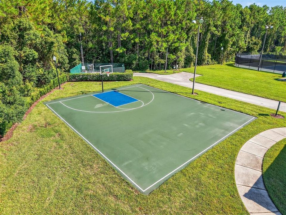 待售: $1,699,000 (5 贝兹, 4 浴室, 5441 平方英尺)