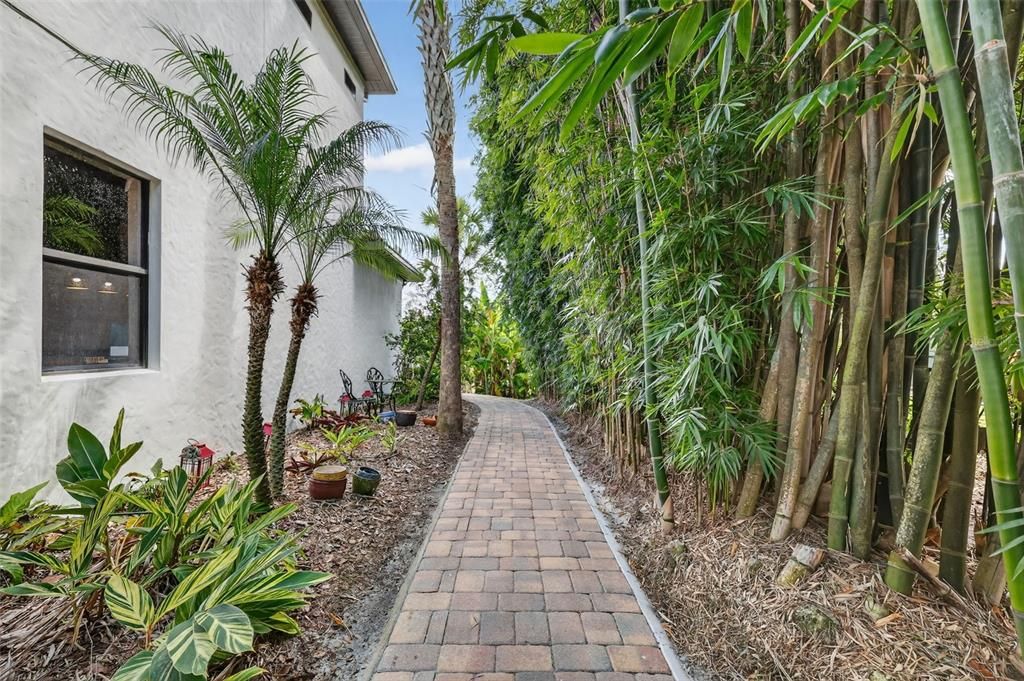 待售: $1,699,000 (5 贝兹, 4 浴室, 5441 平方英尺)