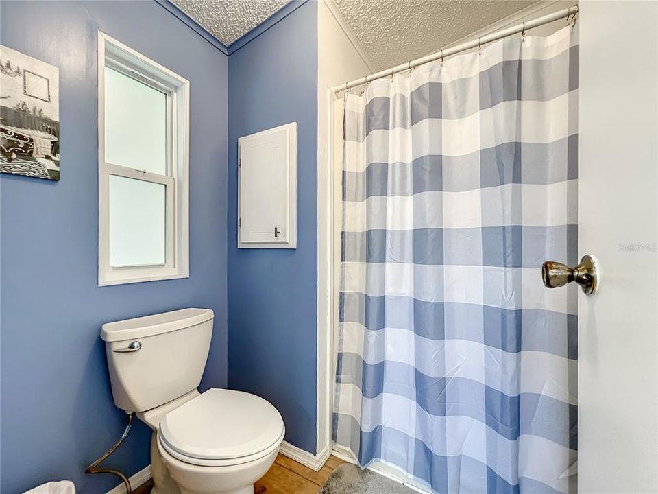 待售: $169,900 (2 贝兹, 2 浴室, 1525 平方英尺)