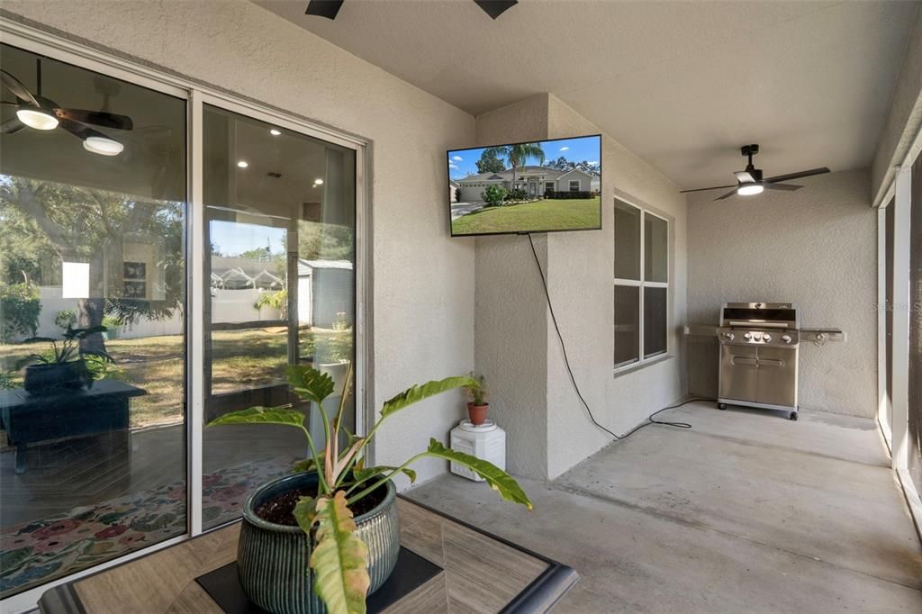 En Venta: $390,000 (4 camas, 2 baños, 2121 Pies cuadrados)