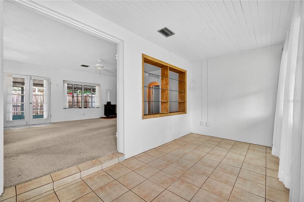 Active With Contract: $165,000 (3 beds, 2 baths, 1196 Square Feet)