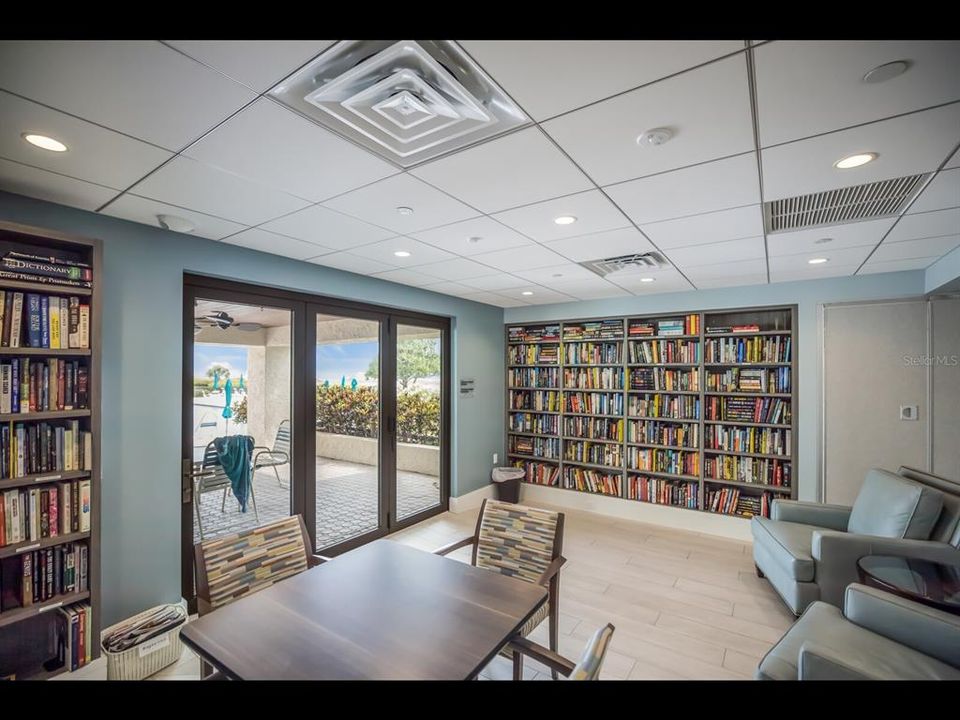 Activo con contrato: $879,000 (2 camas, 2 baños, 1265 Pies cuadrados)