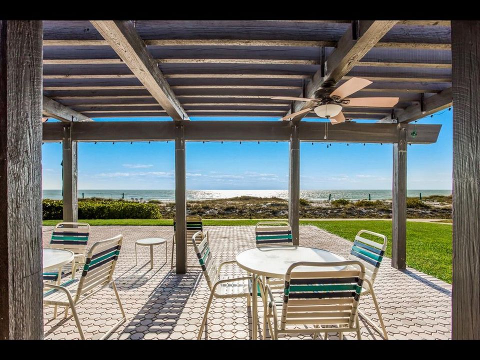 Activo con contrato: $879,000 (2 camas, 2 baños, 1265 Pies cuadrados)