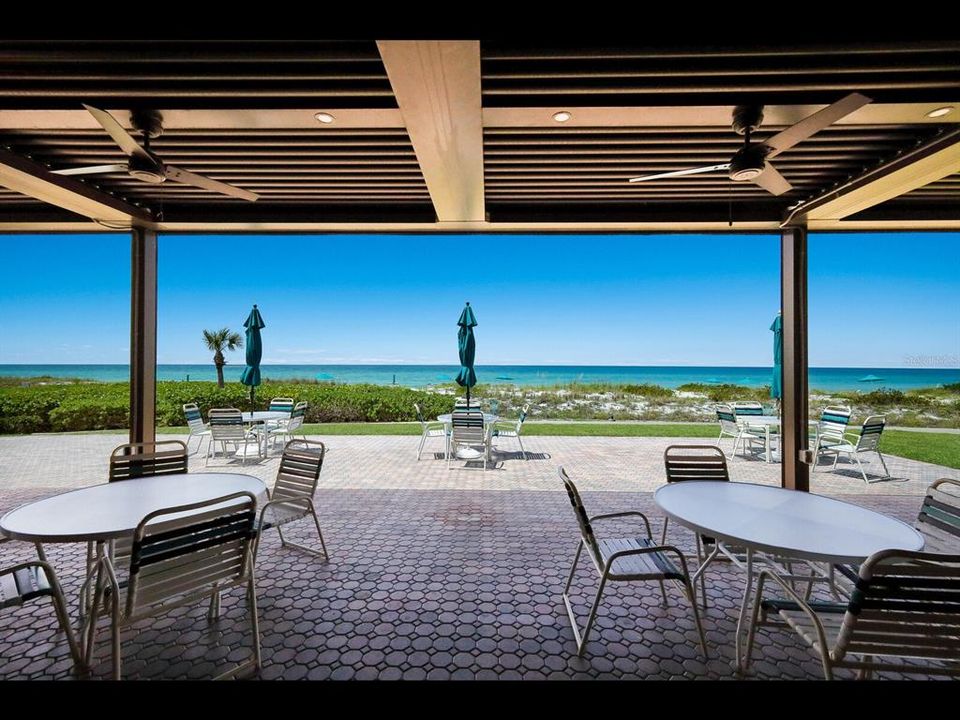 Activo con contrato: $879,000 (2 camas, 2 baños, 1265 Pies cuadrados)