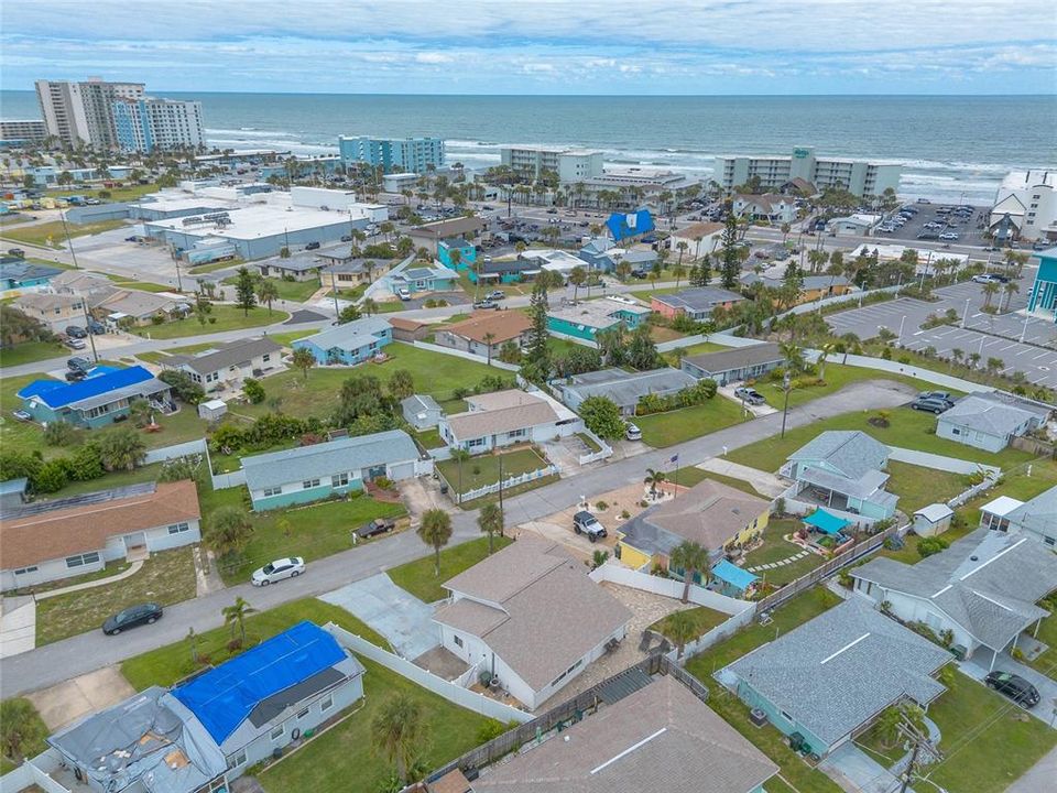 待售: $450,000 (4 贝兹, 2 浴室, 1661 平方英尺)