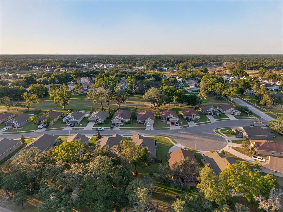 合同活跃: $400,000 (3 贝兹, 2 浴室, 1978 平方英尺)