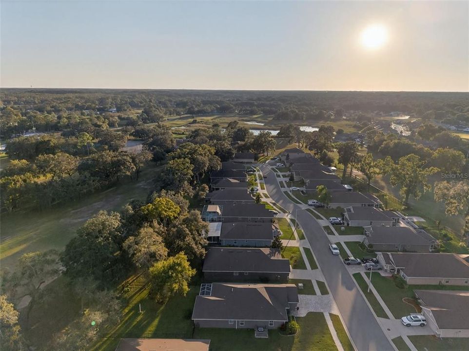 合同活跃: $400,000 (3 贝兹, 2 浴室, 1978 平方英尺)