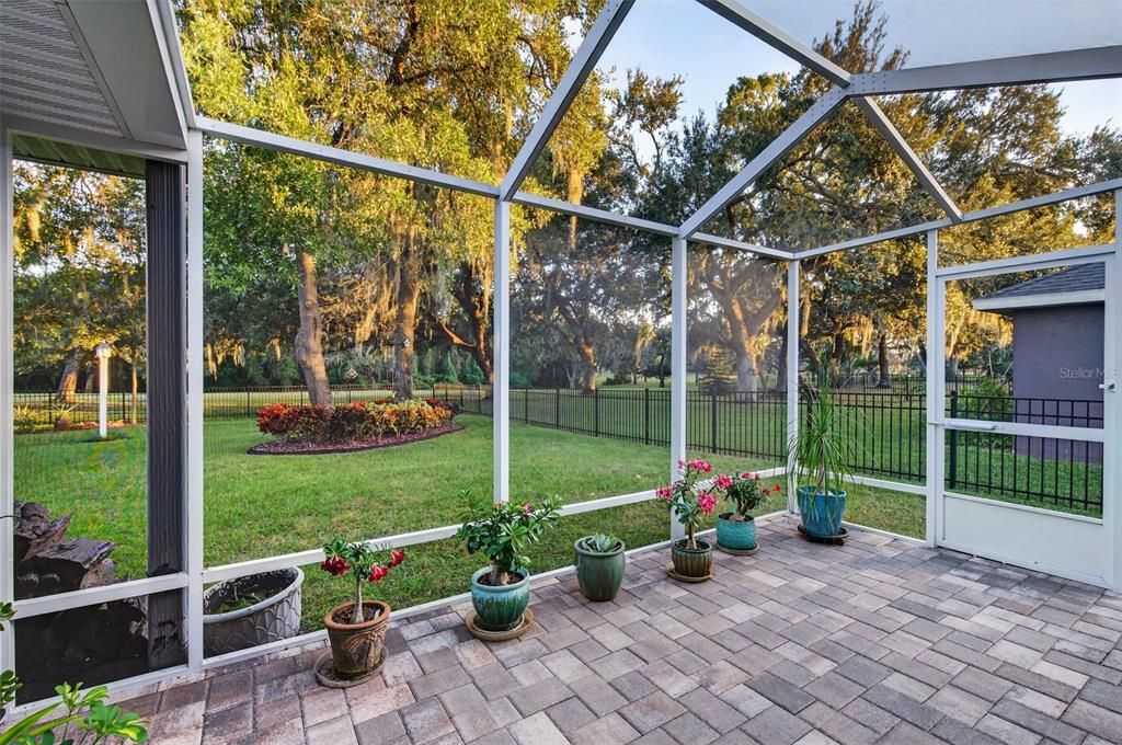 合同活跃: $400,000 (3 贝兹, 2 浴室, 1978 平方英尺)