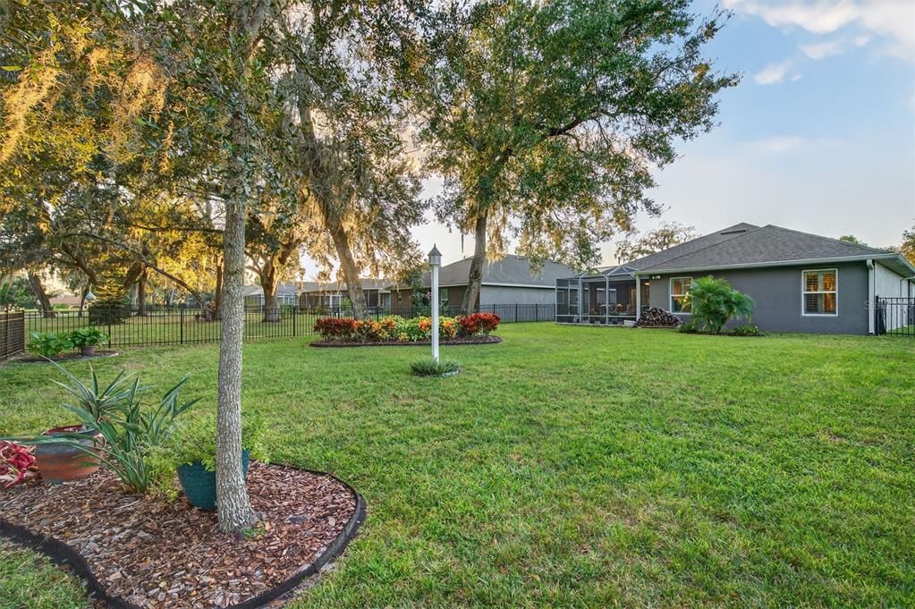 合同活跃: $400,000 (3 贝兹, 2 浴室, 1978 平方英尺)