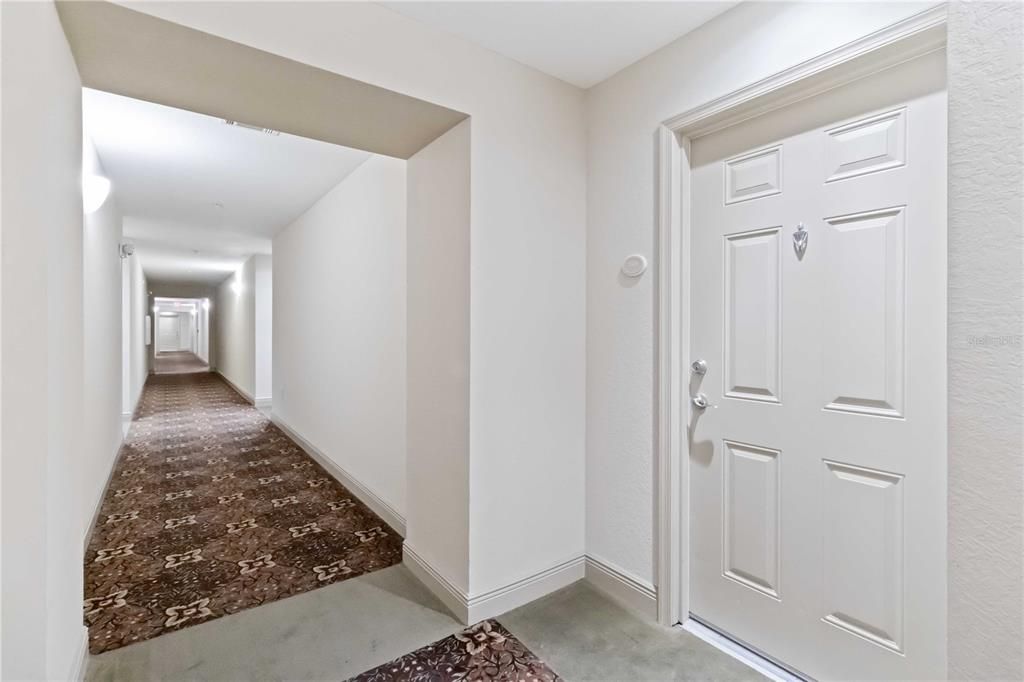 En Venta: $388,000 (2 camas, 2 baños, 985 Pies cuadrados)