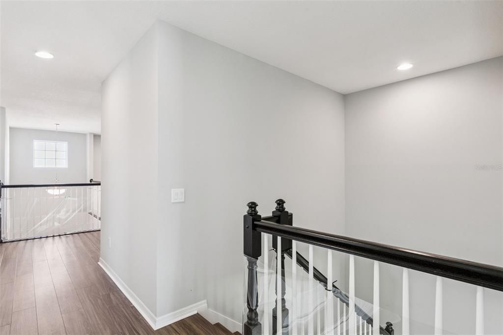 На продажу: $885,000 (5 спален, 5 ванн, 3687 Квадратных фут)